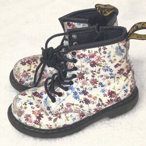 Dr. Martens Boots Youth 9 Brooklee Combat White Leather White Floral Lace Up